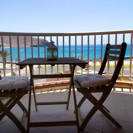 Casa Playa Chica 그란 타라할