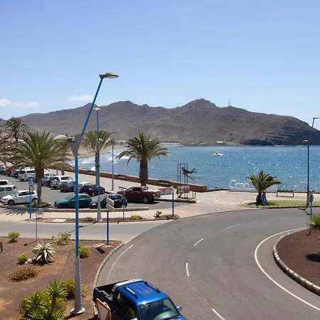 Casa Playa Chica